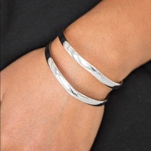 Palm Trees and Pyramids